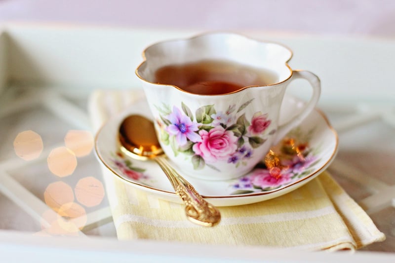Vintage Elegance Themes